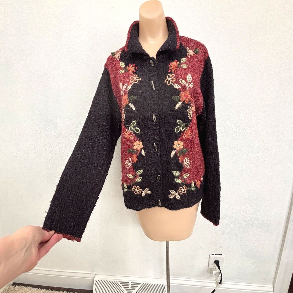 Womens Vintage Cottagecore Floral Cardigan Medium Grandma Artsy Eclectic